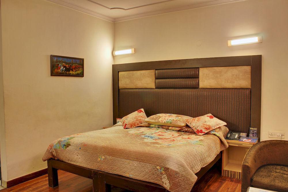 Hotel Oyo 358 Sarojini Nagar Nové Dillí Exteriér fotografie